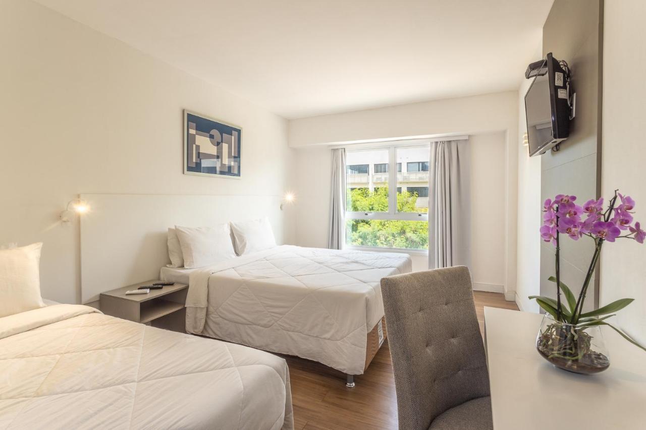 Ath - Americas Townhouse Hotel 3*